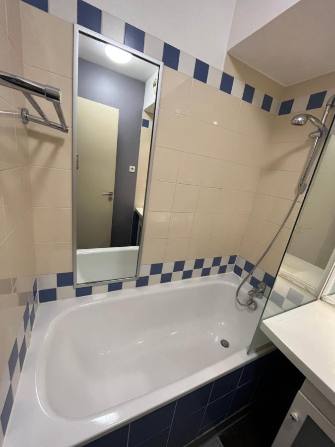 Dream Dwell Paris - Paris Expo Porte Versailles Beautiful Apartment With Balcony อิซซีเลมูลิโนต์ ภายนอก รูปภาพ